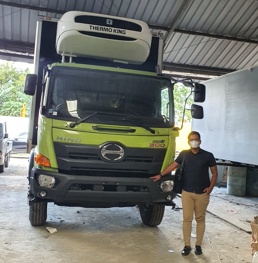 Truck